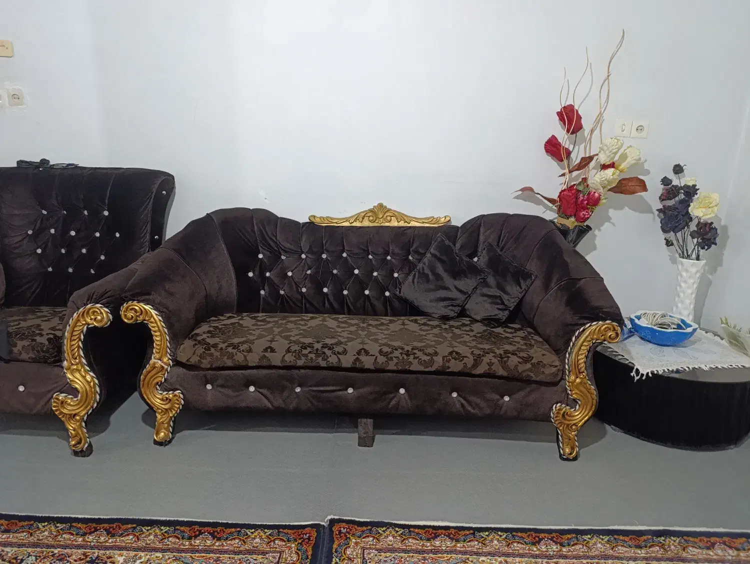 مبل ۷ نفره سالم|مبلمان خانگی و میز عسلی|کنگاور, |دیوار