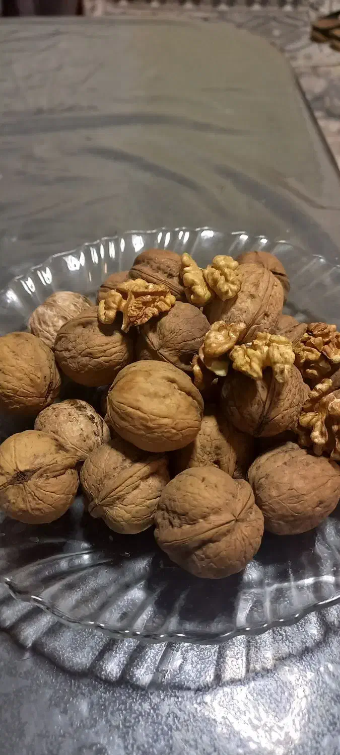 گردوی تویسرکان|خوردنی و آشامیدنی|رباطکریم, رباطکریم|دیوار