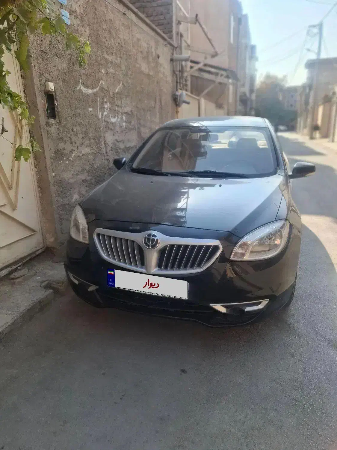 برلیانس ۳۳۰ مشکی|خودرو سواری و وانت|ارومیه, |دیوار