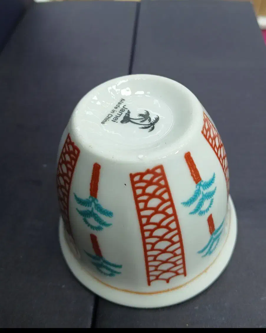 عتیقه و آنتیک فنجان|کلکسیون اشیاء عتیقه|بندر گناوه, |دیوار