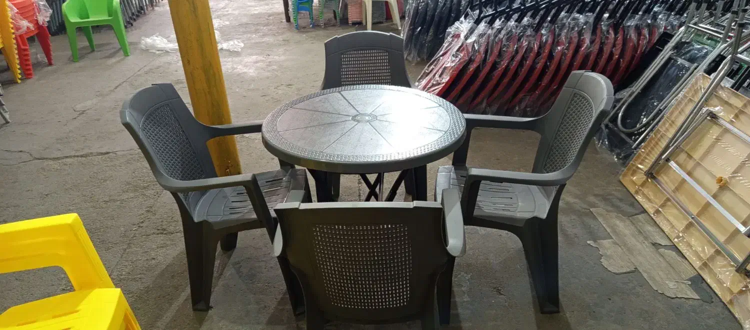 صندلی پلاستیکی طرح موکا پشت بلند|صندلی و نیمکت|اهواز, ناحیه صنعتی کارون|دیوار