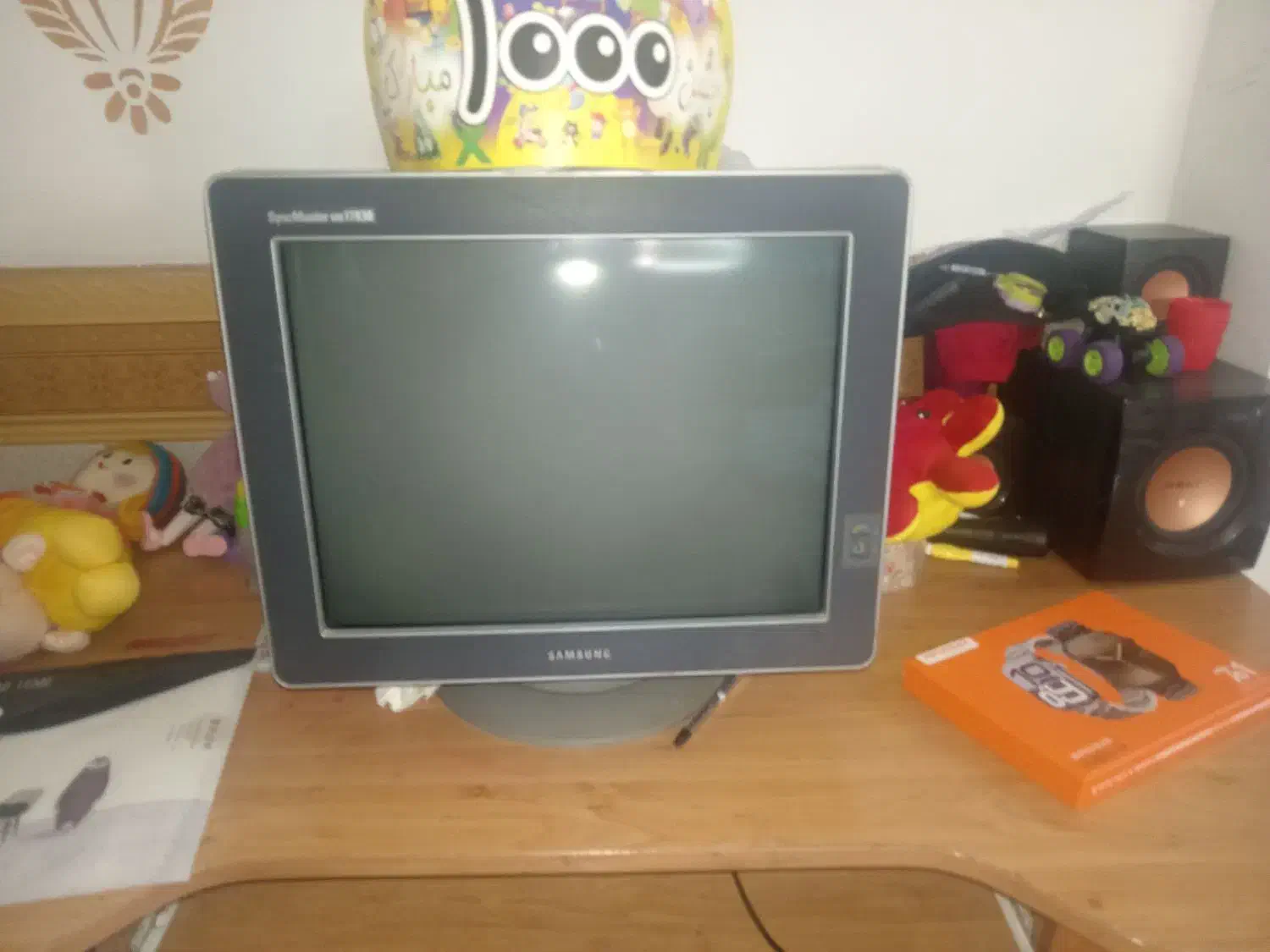 فروش کامپیوتر رو میزی و میز کامپیوتر|رایانه رومیزی|مشهد, موعود|دیوار