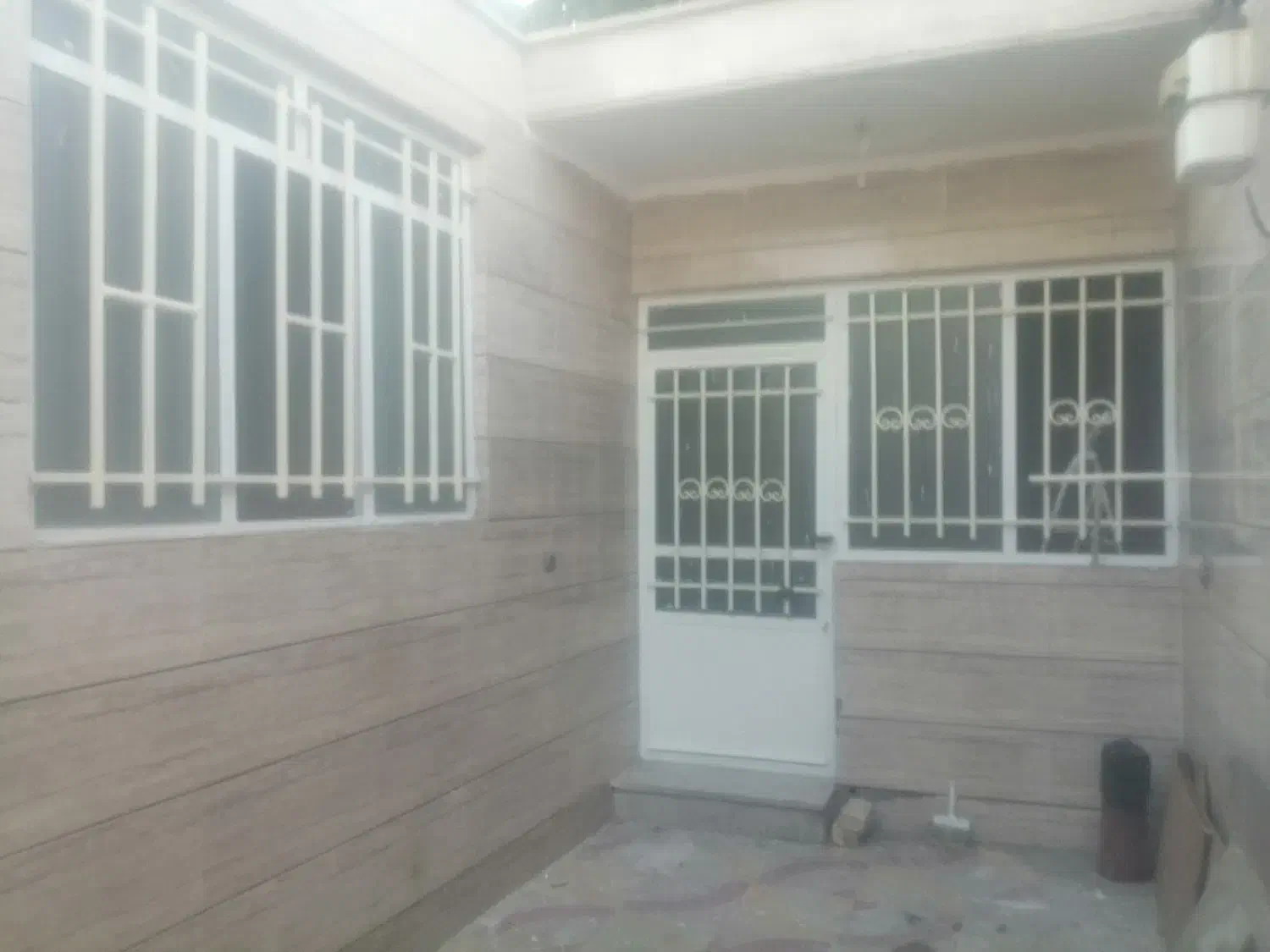 نقاشی ساختمان رنگ روغنی و پلاستیک وکناف|خدمات پیشه و مهارت|الیگودرز, |دیوار