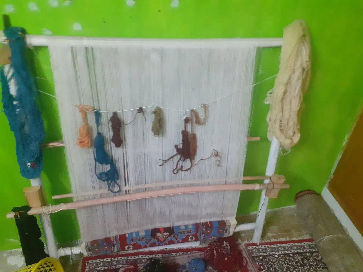 دار قالی|لوازم خیاطی و بافتنی|بروجرد, |دیوار