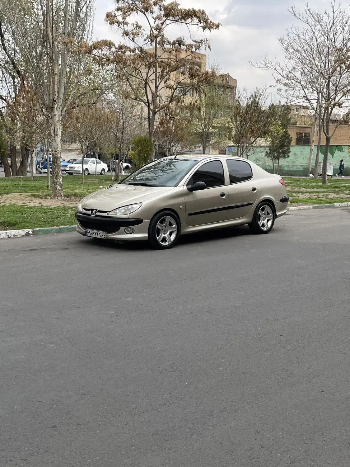 v8 85|خودرو سواری و وانت|تبریز, |دیوار