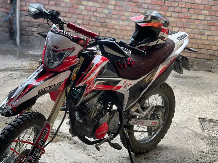 موتور فلات طرح crf مدل 1404|موتورسیکلت|پیرانشهر, |دیوار