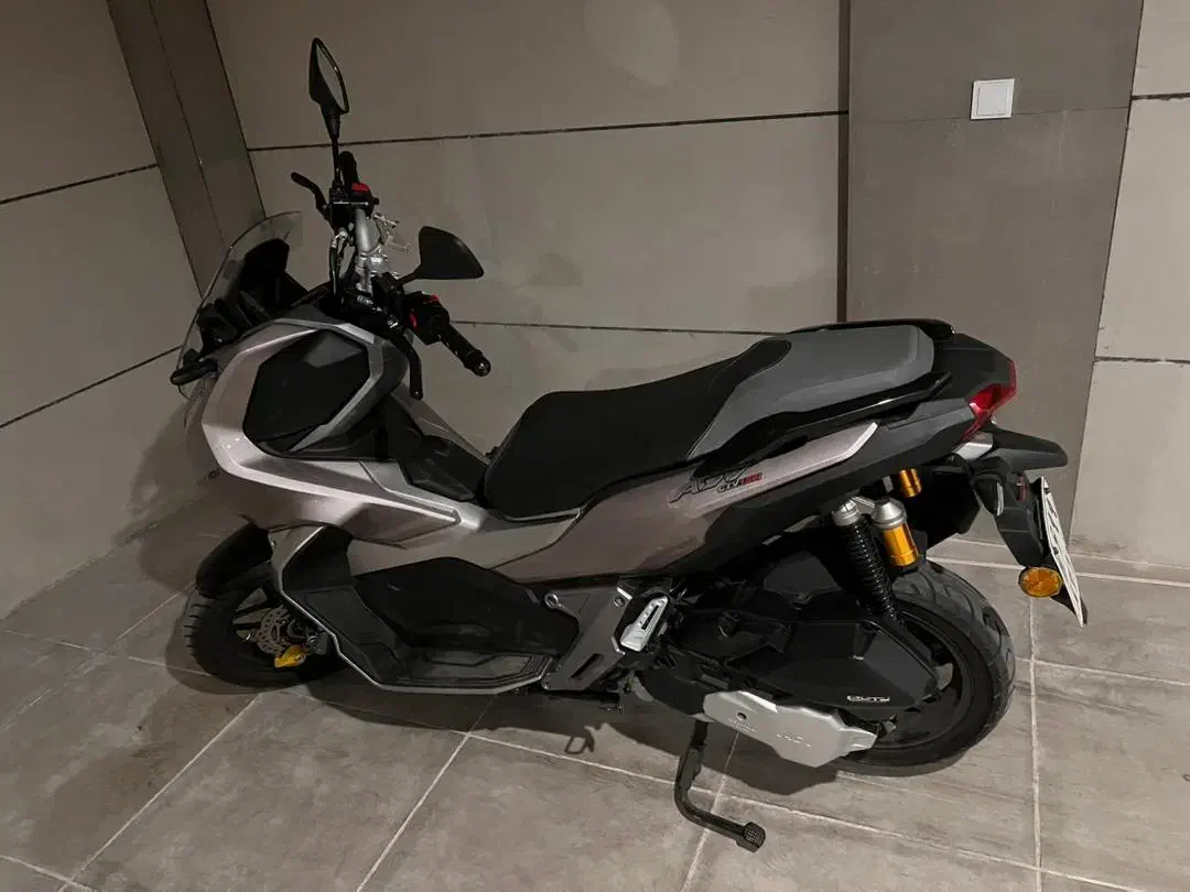 موتور ADV 150i|موتورسیکلت|شیراز, ستارخان|دیوار