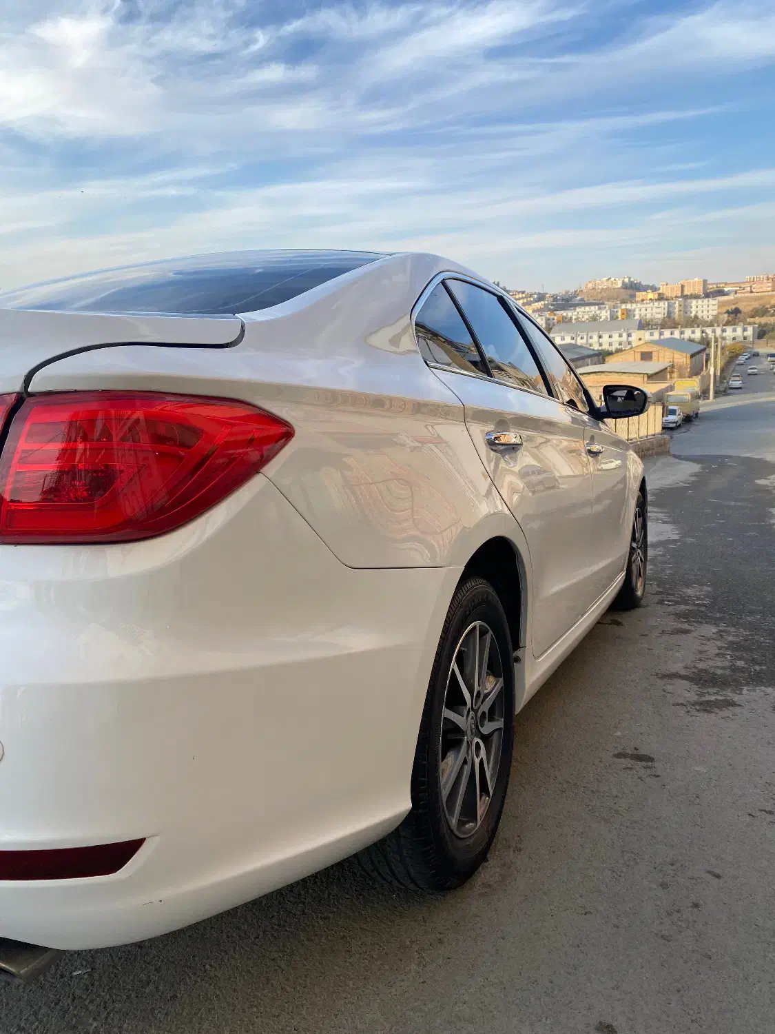 لیفان ۸۲۰ مدل ۹۷ درحد|خودرو سواری و وانت|سنندج, |دیوار