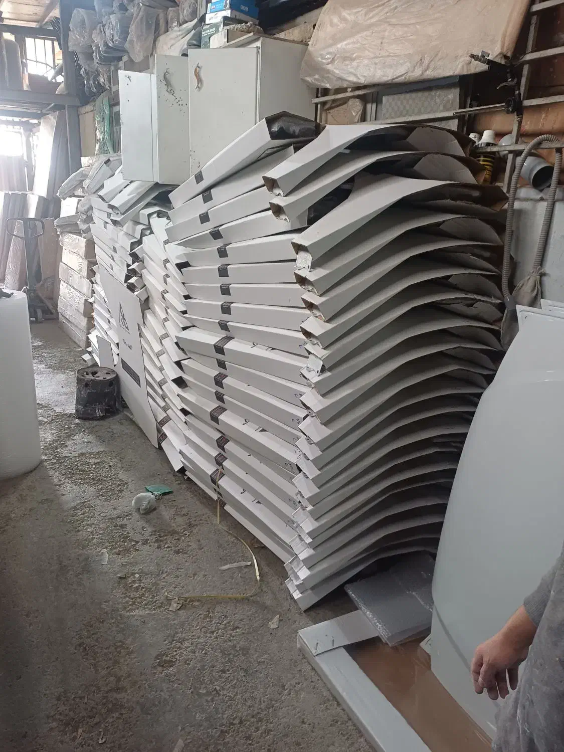 کاپوت گلگیر ورق سنگین پارس ۲۰۷سمندتیبا ساینا گلگیر|قطعات یدکی و لوازم جانبی|فردیس, قریشی|دیوار