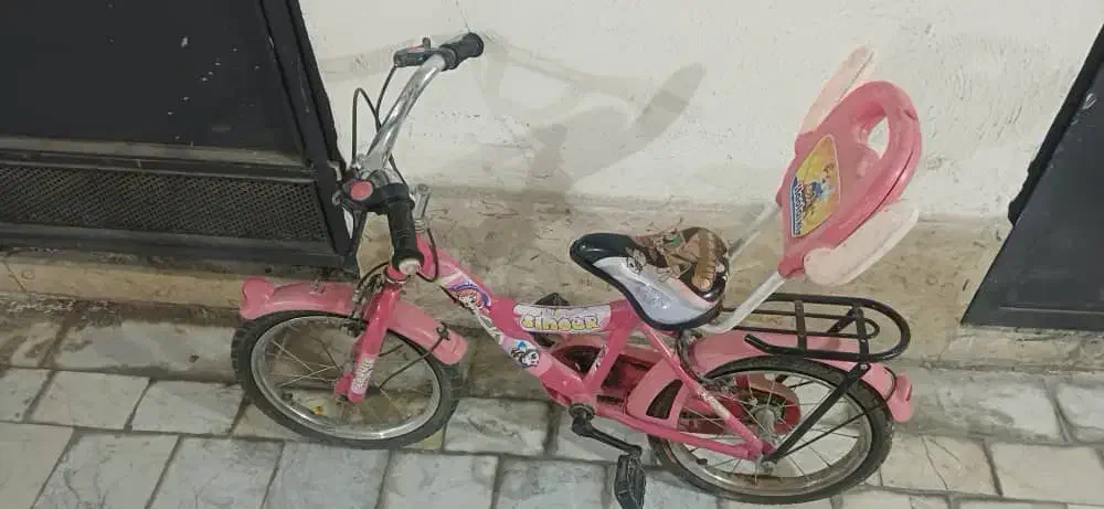 دوچرخه سایز۱۶ دخترانه|دوچرخه، اسکیت، اسکوتر|تهران, تهرانپارس شرقی|دیوار