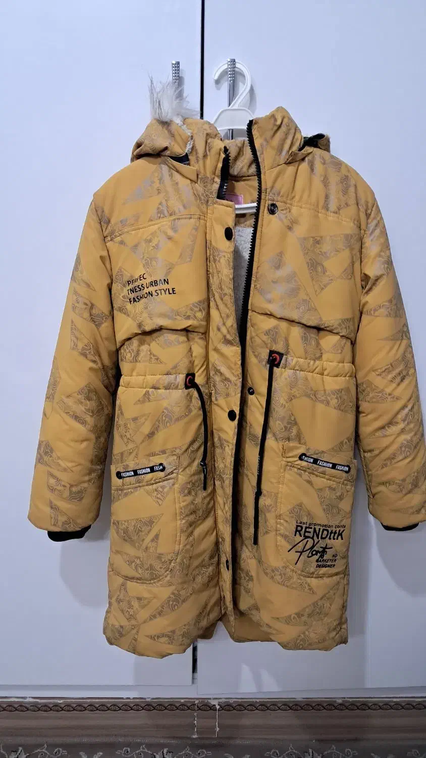 کاپشن دخترانه نو|لباس|نیشابور, بلوار گلها|دیوار