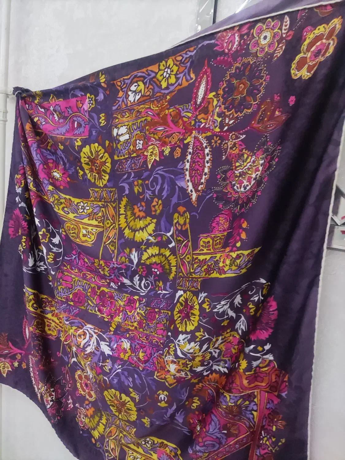 روسری|لباس|شوشتر, |دیوار