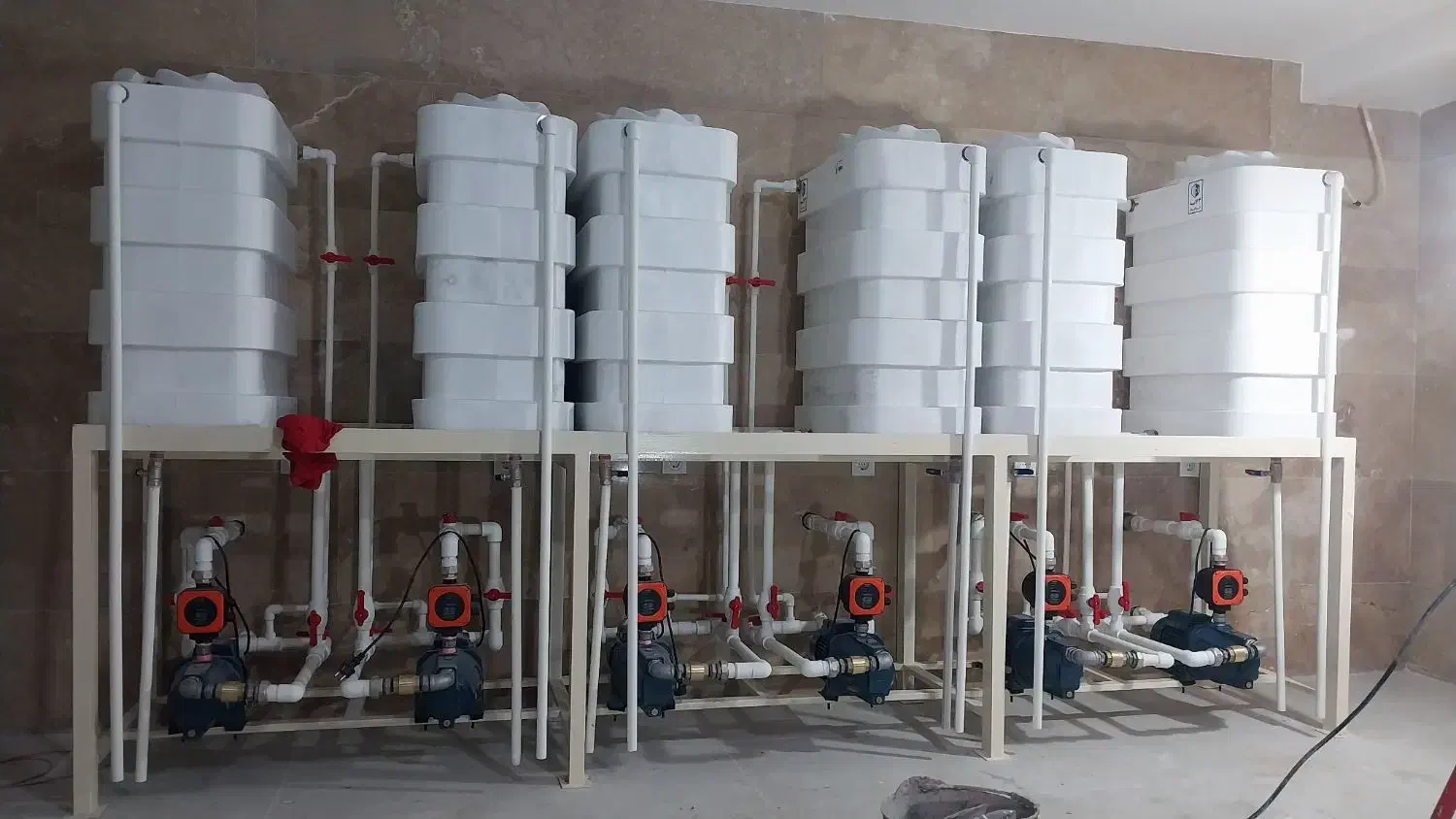 به یک شاگرد لوله کشی نیاز مندیم روزی500|استخدام معماری، عمران و ساختمانی|تبریز, |دیوار