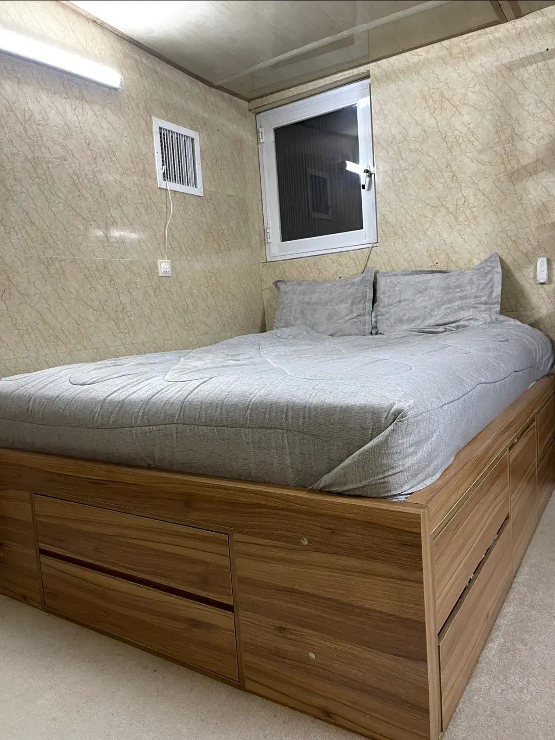 تخت خواب دونفره کشو دار|تخت و سرویس خواب|کرج, مطهری|دیوار