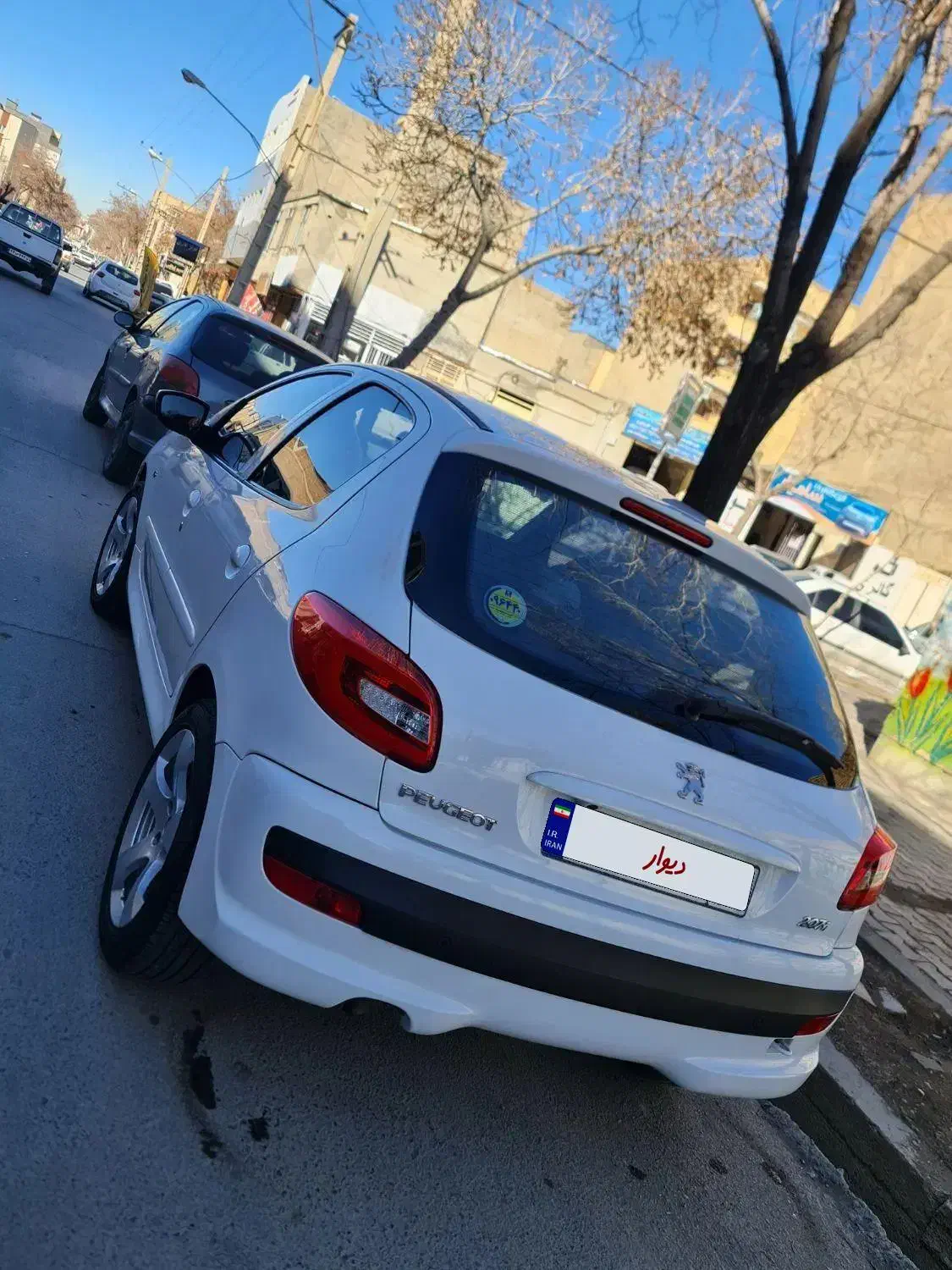 پژو۲۰۷ سقف فلز ۱۴۰۱ فول|خودرو سواری و وانت|شهرکرد, |دیوار