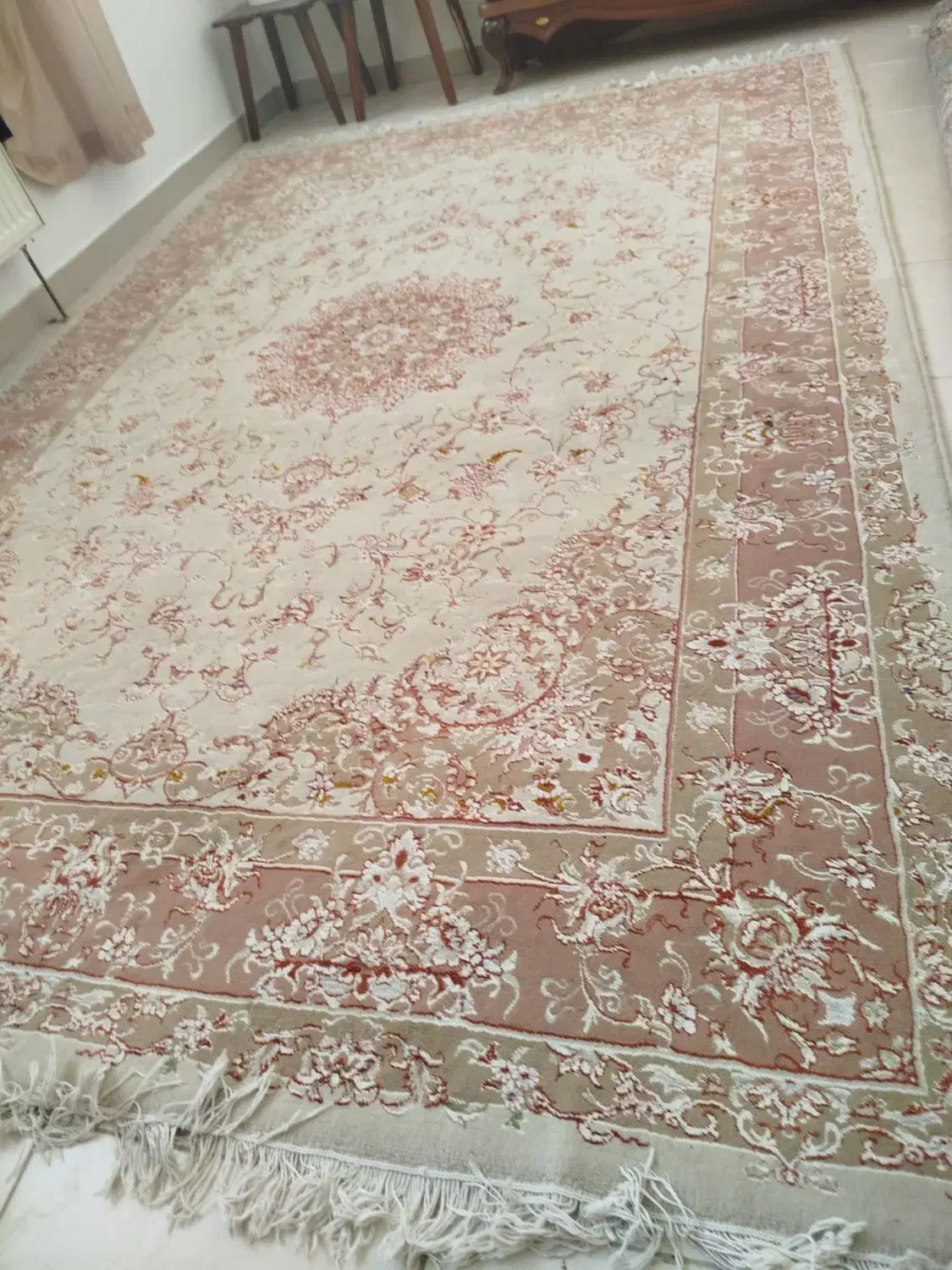 باسلام فروش فرش شش متری. کرم|فرش|زرندیه, |دیوار