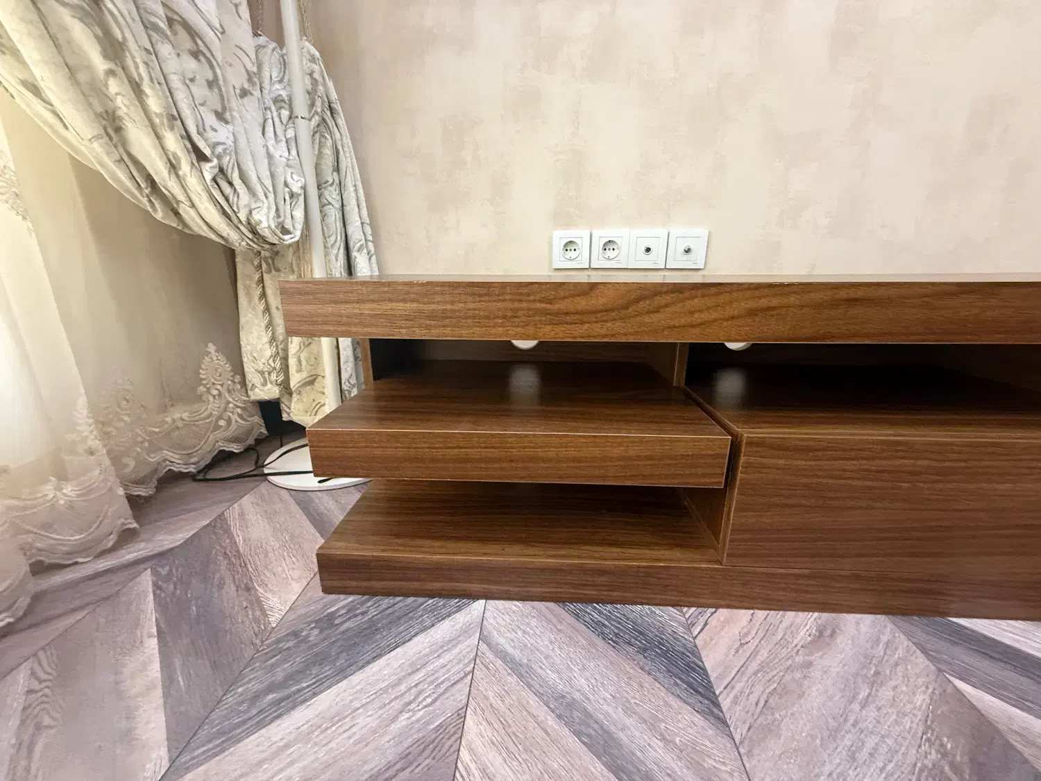 میز تلویزیون چوبی|میز تلویزیون|تهران, شهرک صدرا|دیوار