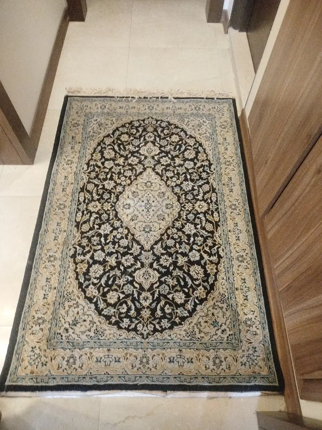 5 عدد فرش ماشینی سایز کوچک در حد نو|فرش|تهران, امیرآباد|دیوار