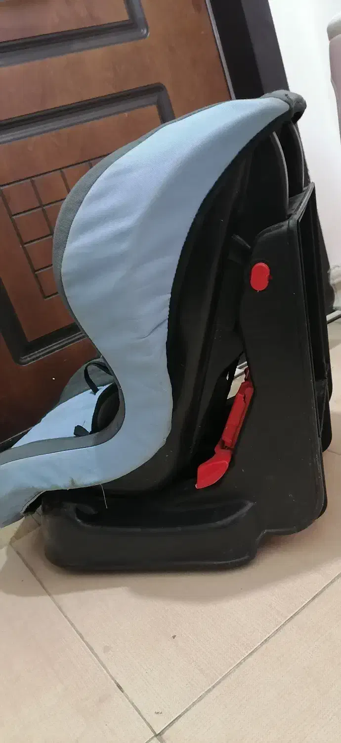 صندلی ماشین کودک|تخت و صندلی بچه|کرمان, |دیوار