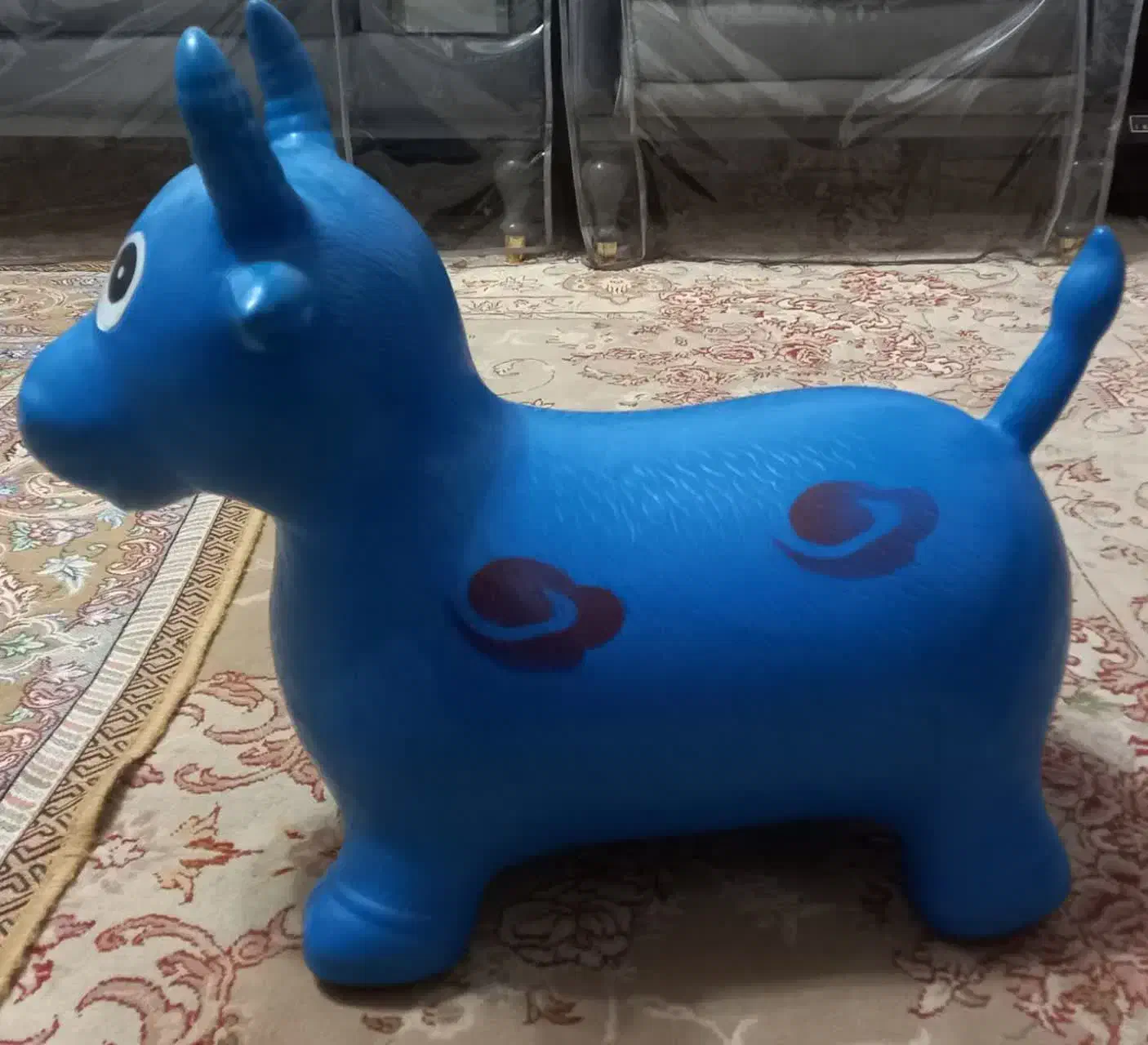 گاو بادی|اسباب‌بازی بچه|لنجان, |دیوار