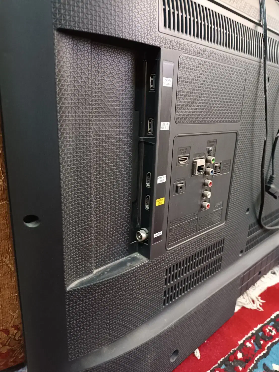 تلویزیون 40 اینچ سامسونگ ال ایدی|تلویزیون و پروژکتور|دهلران, |دیوار