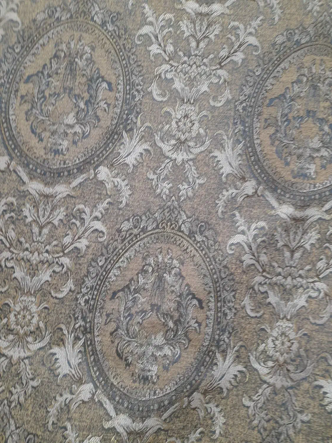 ۶ متر پارچه بالشتی پتینه ای درجه یک|رختخواب، بالش، پتو|زابل, |دیوار