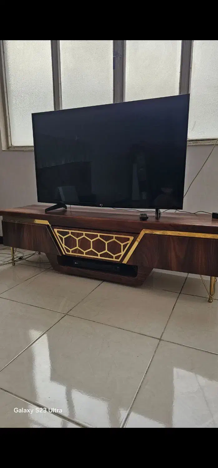 تلوزیون ال جی 49 LG|تلویزیون و پروژکتور|ری, شهادت|دیوار