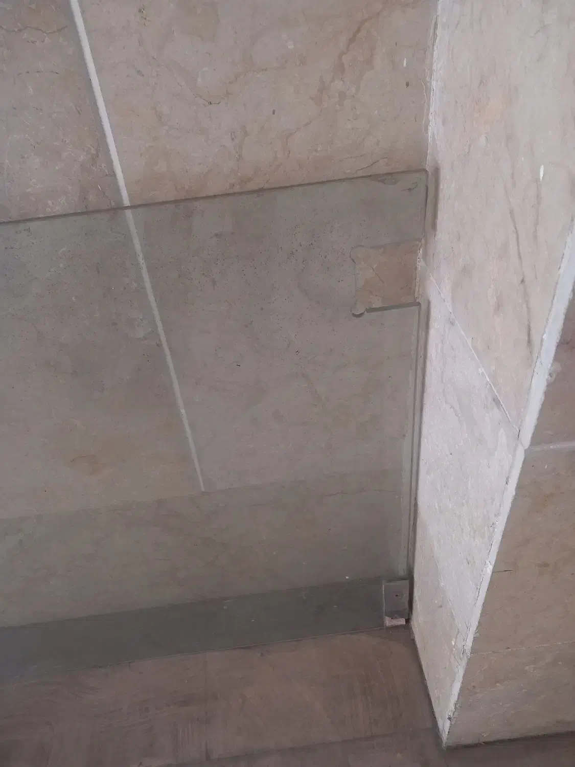 درب میرال|مصالح و تجهیزات ساختمان|تهران, فلسطین (میدان انقلاب)|دیوار