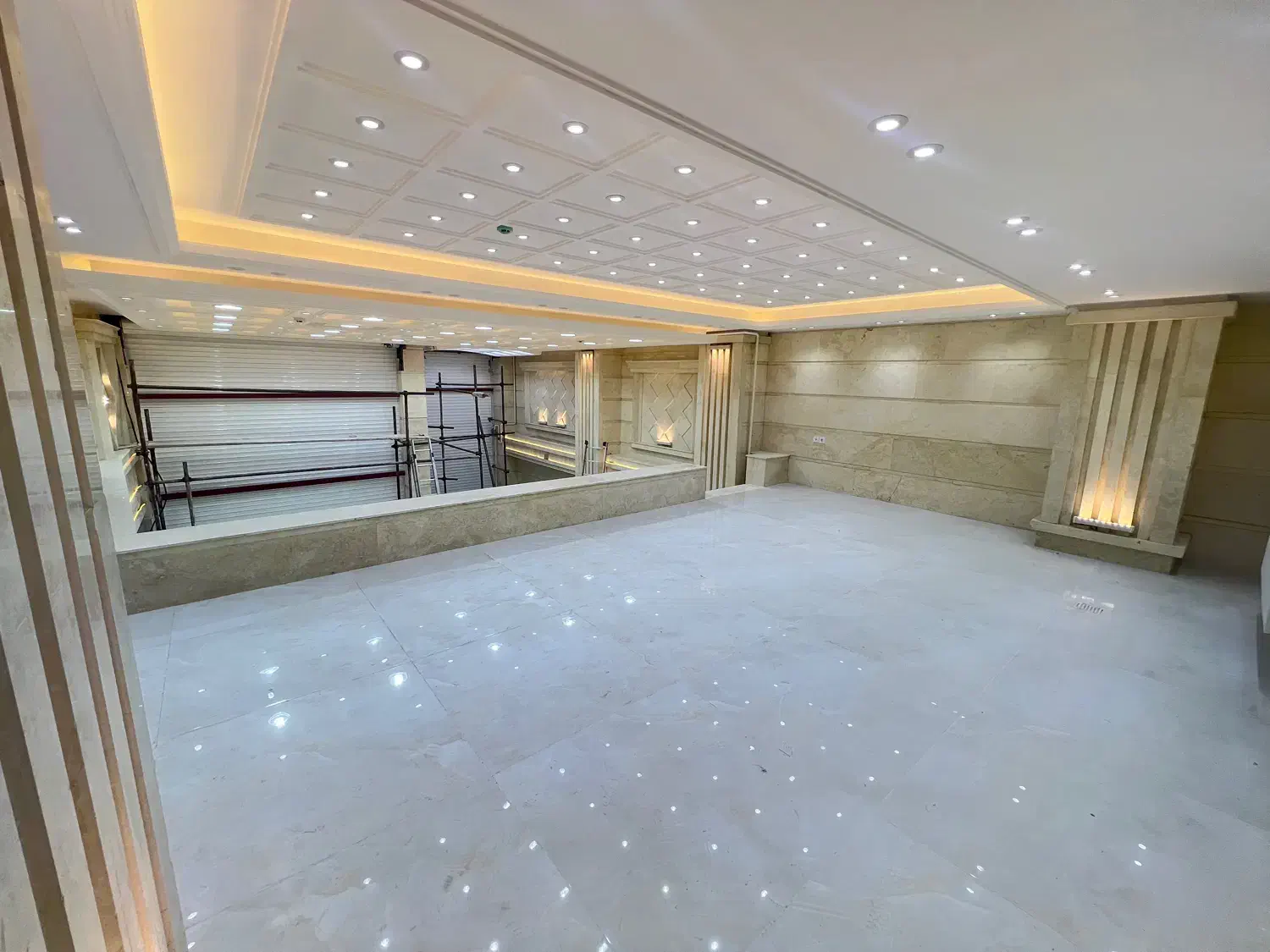 فروش مغازه دست اول بر خیابان سعدی|فروش مغازه و غرفه|ارومیه, |دیوار