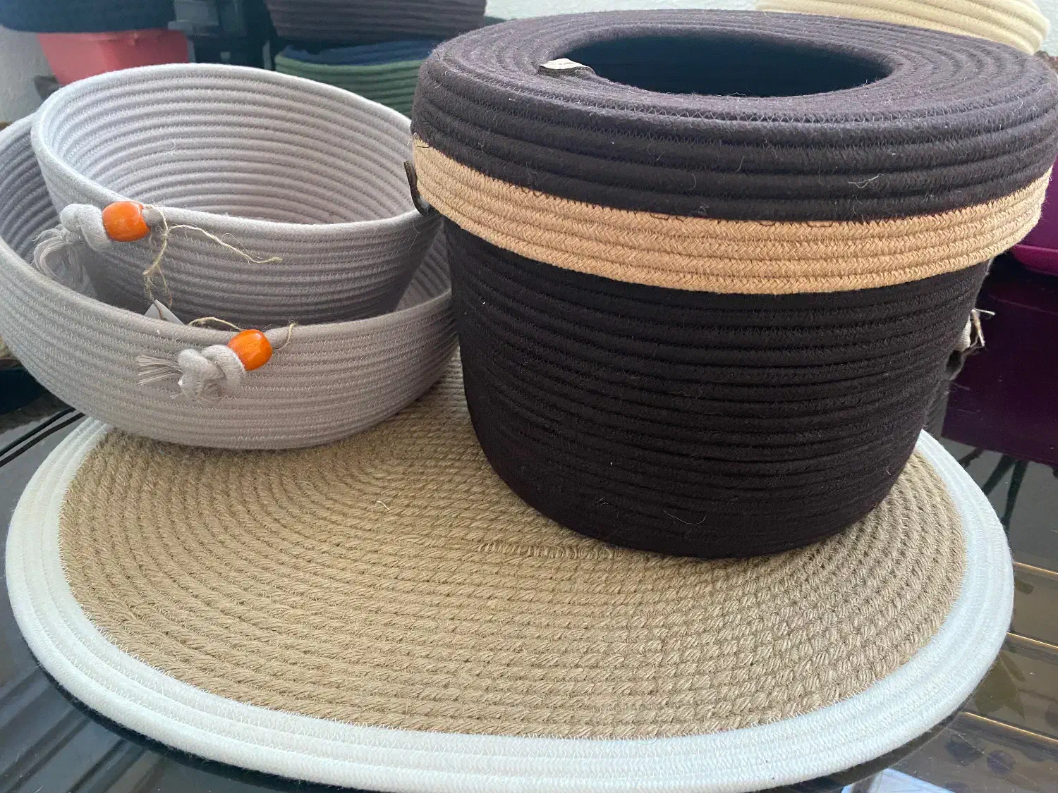 نظم‌دهنده و ظروف قیطان‌دوزی دست ساز|صنایع دستی و سایر لوازم تزئینی|بیرجند, |دیوار