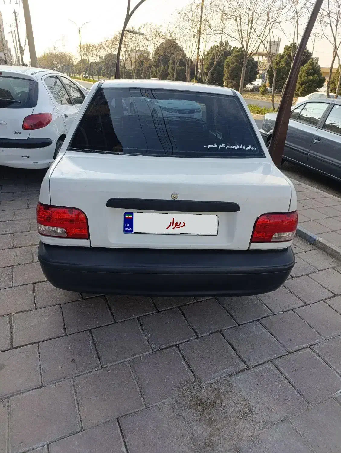 پراید درجه یک مدل۸۵سه تیکه رنگ فوق العاده سالم|خودرو سواری و وانت|کاشان, زیدی|دیوار