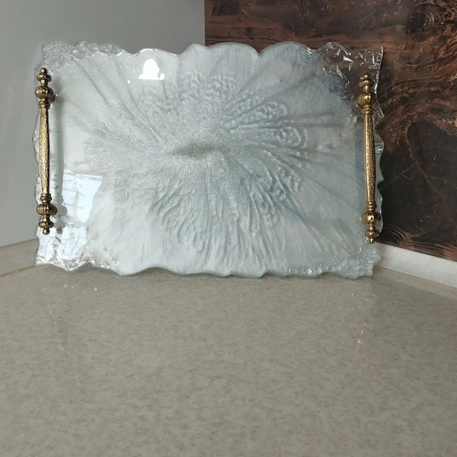 سینی رزینی|ظروف سرو و پذیرایی|رضویه, |دیوار