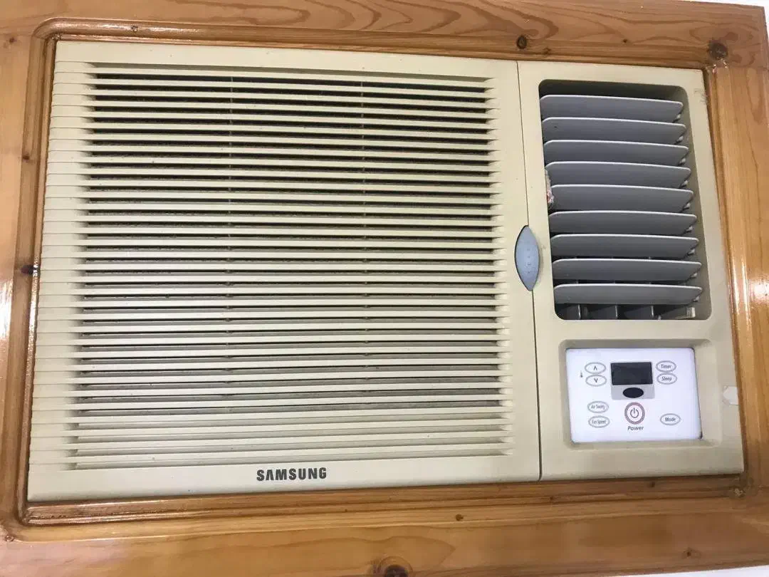 فرش 12 متری سالم و تمیز و کولر در حد نو|فرش|چالوس, |دیوار