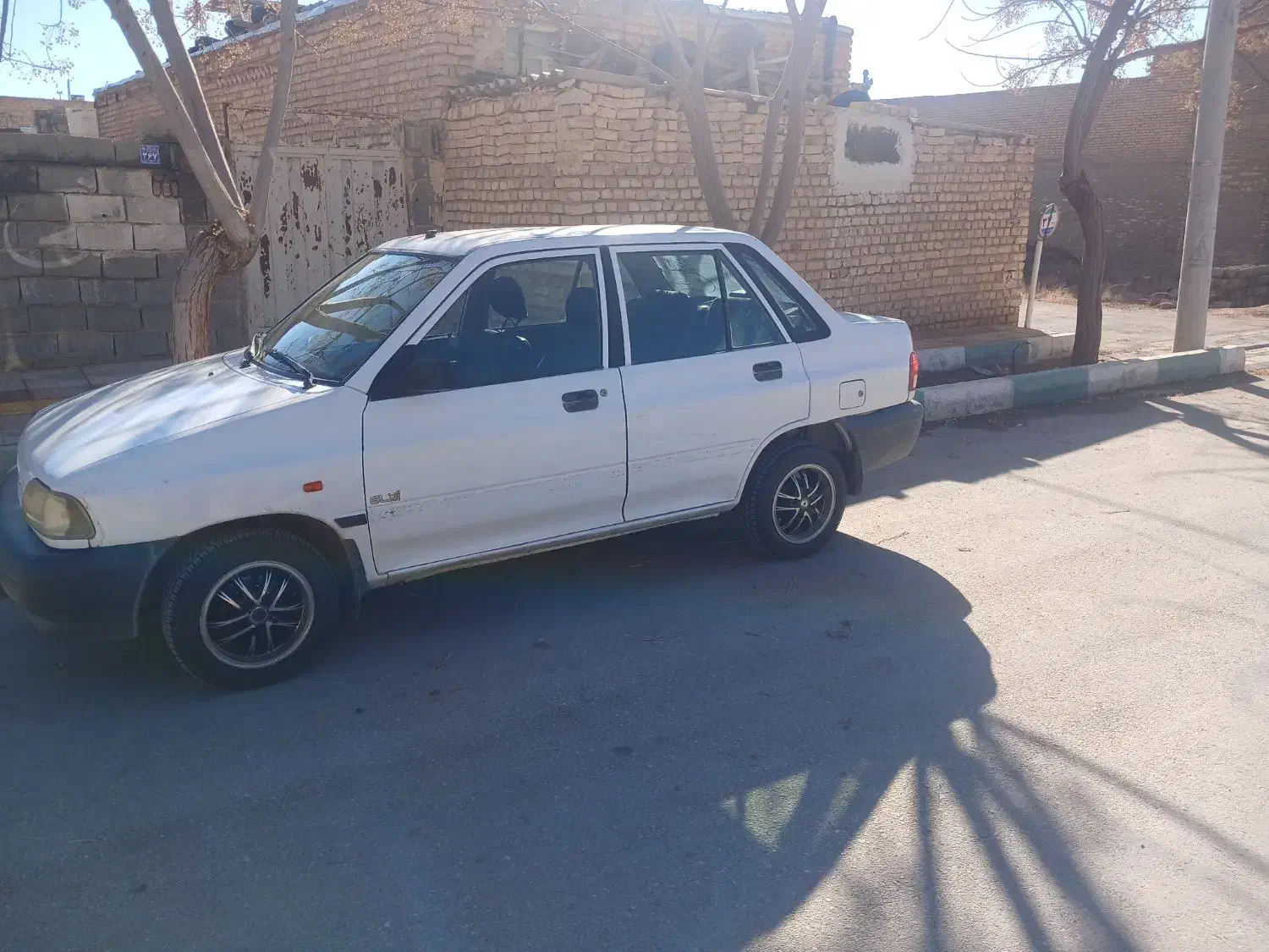 پراید ۱۳۱|خودرو سواری و وانت|شهرضا, |دیوار