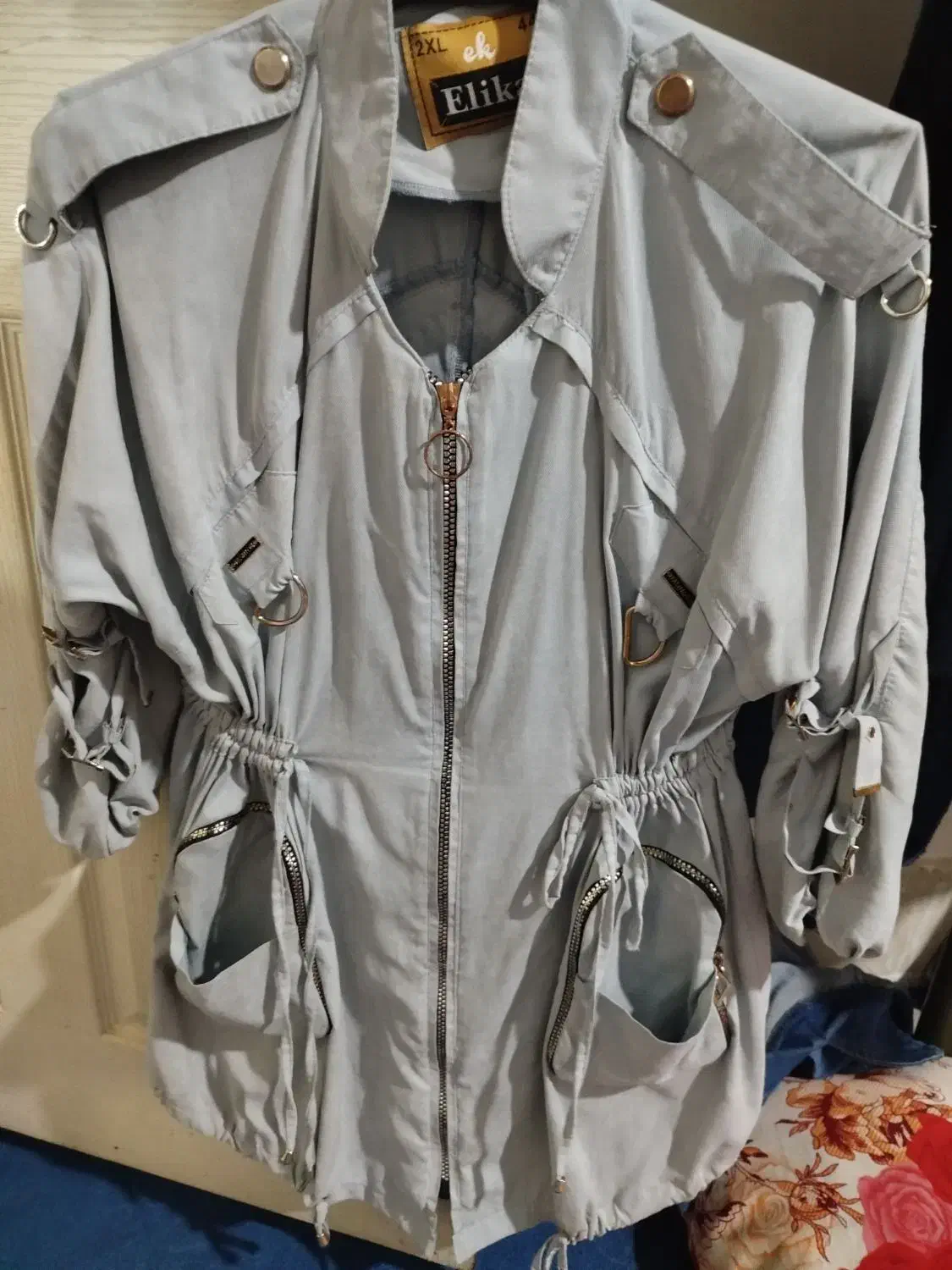 سویشرت شلوار و تعدادی مانتو|لباس|مراغه, |دیوار