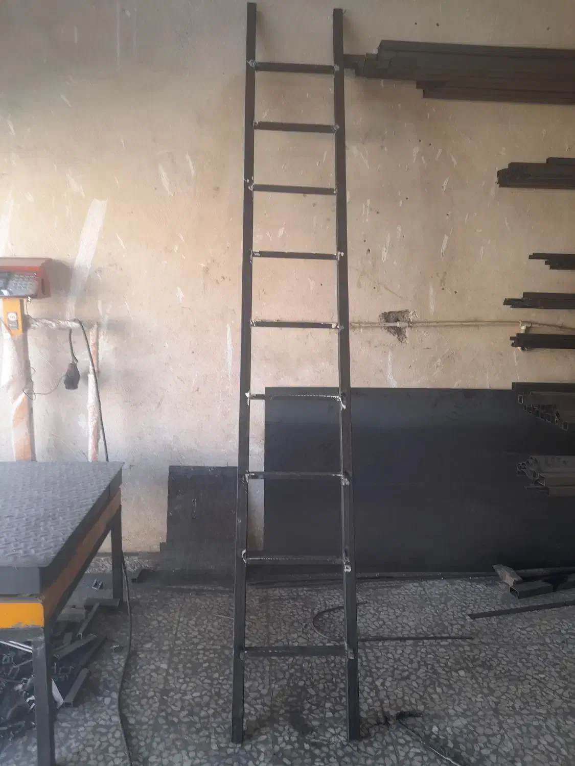 نردبان اهنی سه متری|ابزارآلات|پردیس, شهرک صنعتی کمرد|دیوار