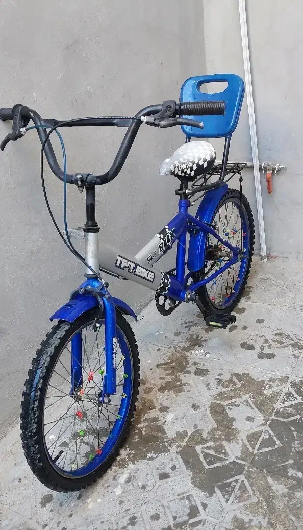 دوچرخه ۲۰ همراه لاستیک کمکی و جک|دوچرخه، اسکیت، اسکوتر|جوانرود, |دیوار