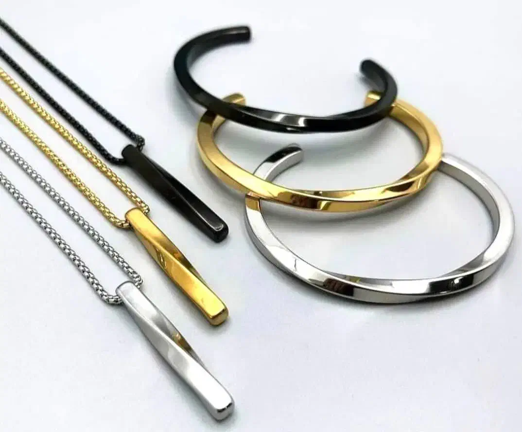 دورس|لباس|زهک, |دیوار