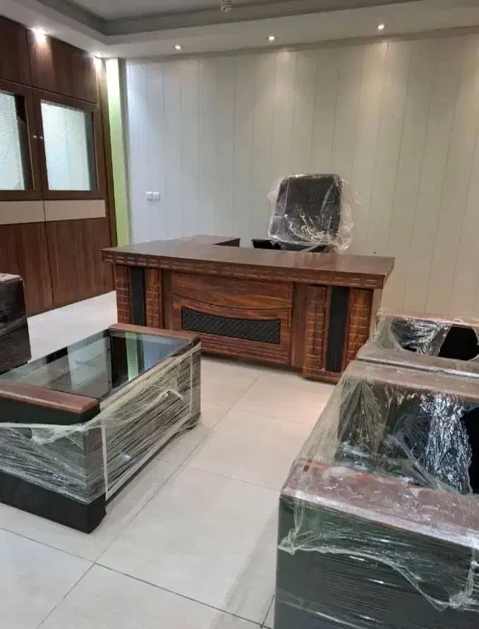 میز اداری/مدیریت /کارمندی|مبلمان اداری|ساوه, |دیوار