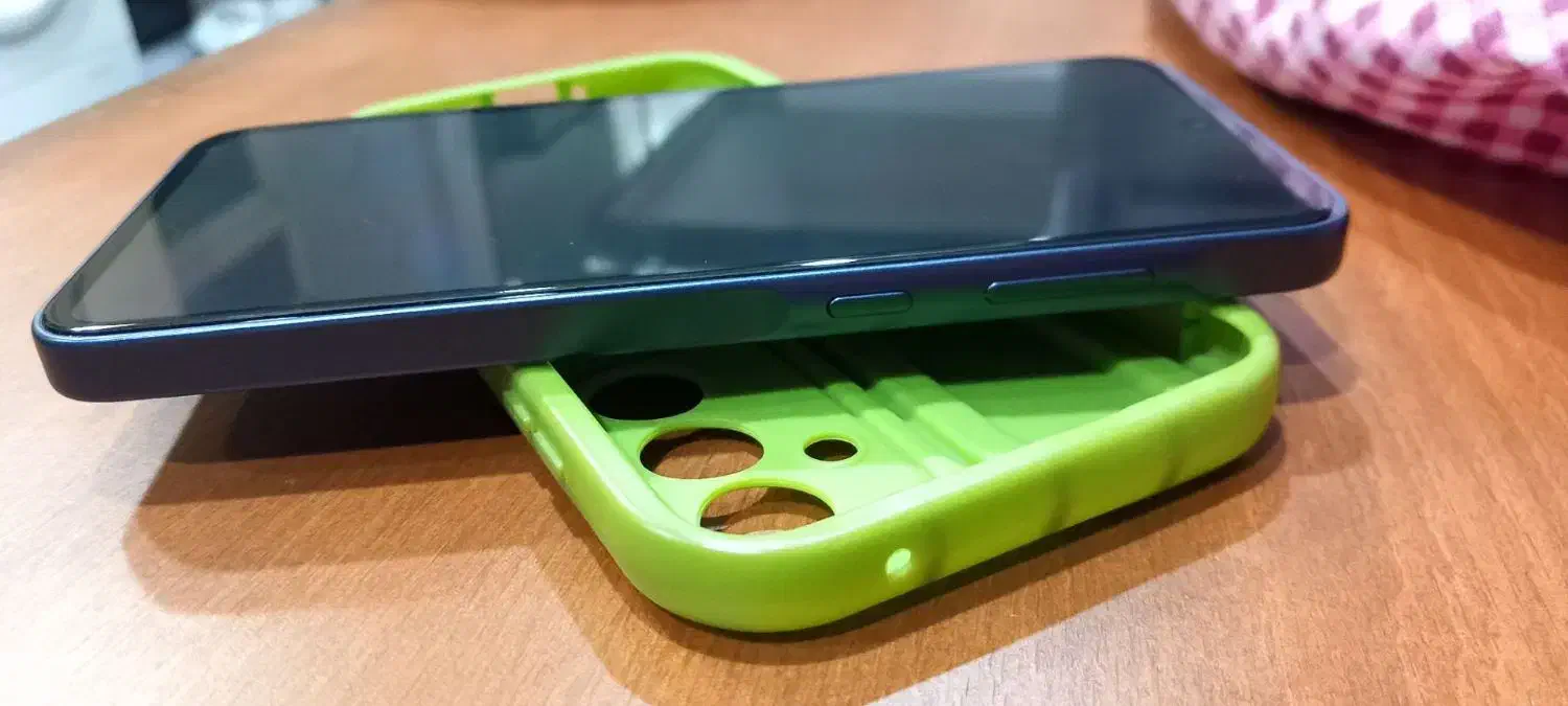 a35  256|موبایل|گرگان, |دیوار