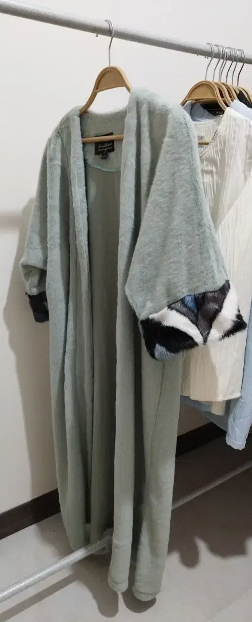 پالتو|لباس|قم, سعادتی|دیوار