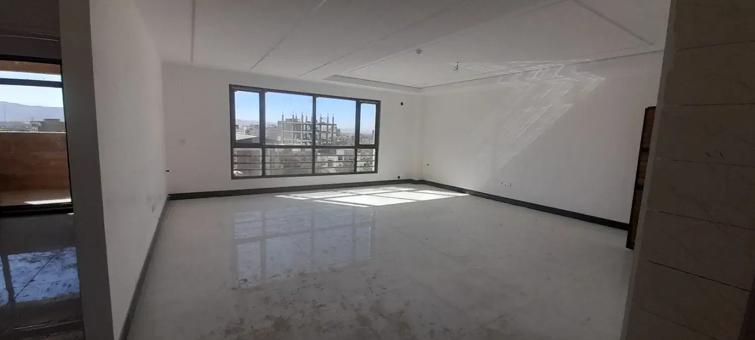 آپارتمان تک واحدی// وام دار // خیابان چوبین|فروش آپارتمان|ملایر, |دیوار