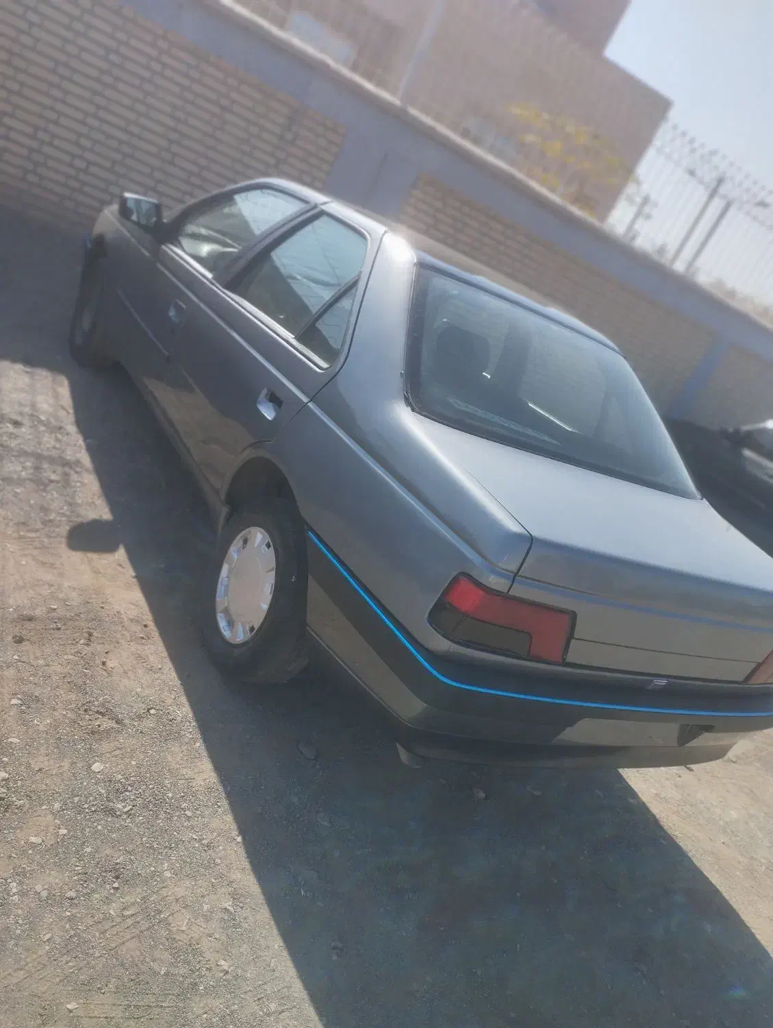 پژو۴۰۵ مدل۱۳۸۱|خودرو سواری و وانت|سبزوار, قصبه شرقی|دیوار