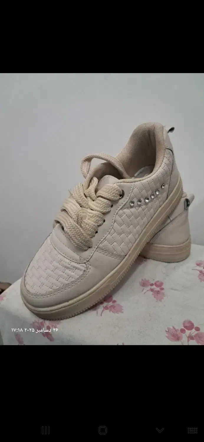 کتونی زنانه|کیف، کفش، کمربند|ورامین, ورامین|دیوار