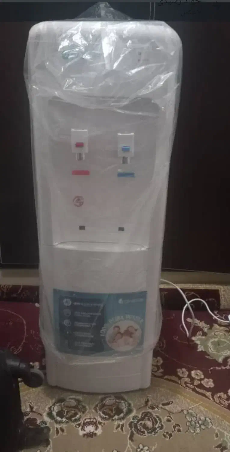 یک دستگاه آبسردکن مدل گراتویس|آب‌سردکن و تصفیه آب|بندر ماهشهر, |دیوار