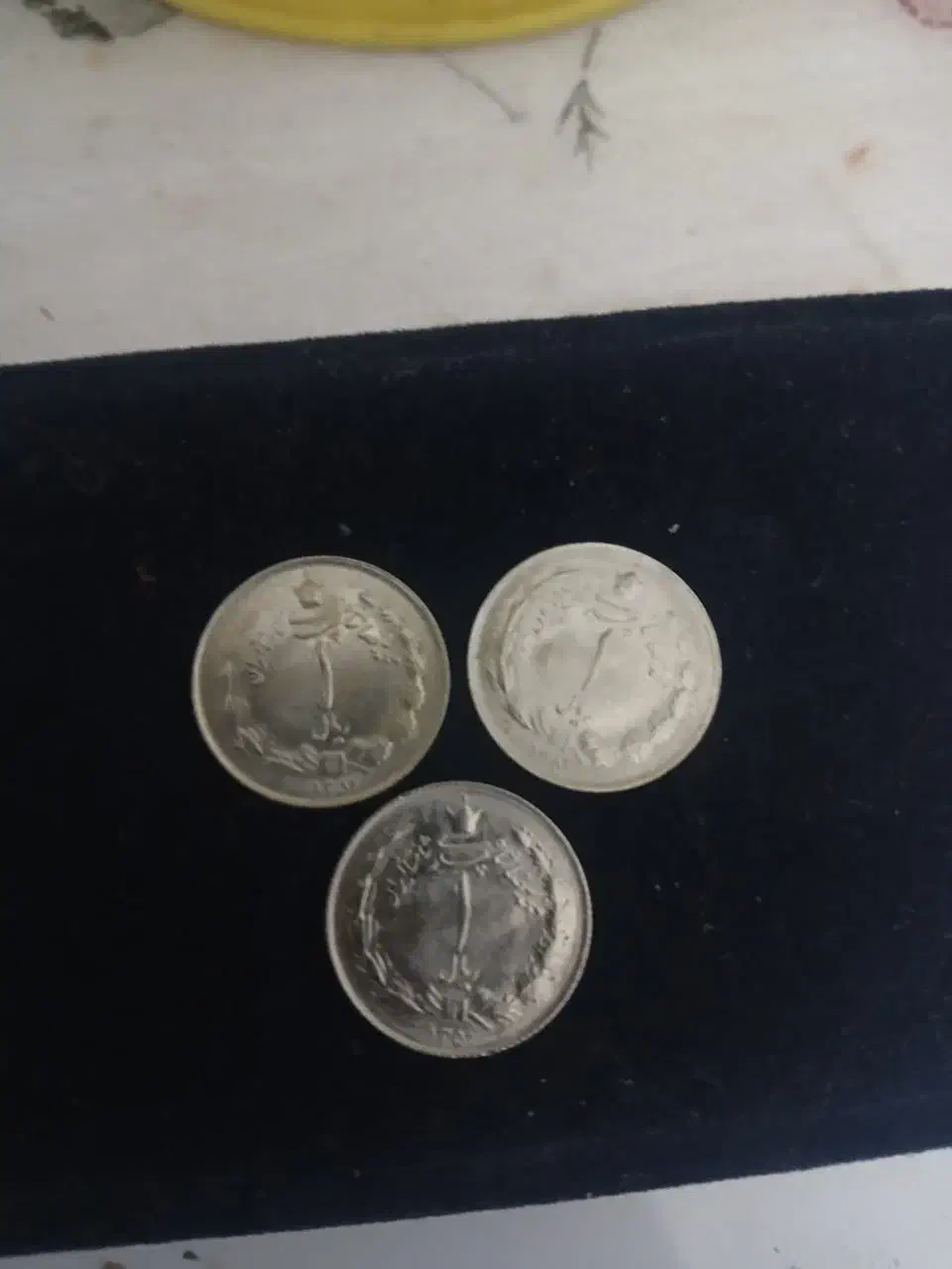 سکه شاهی|کلکسیون سکه، تمبر، اسکناس|شیراز, میانرود|دیوار