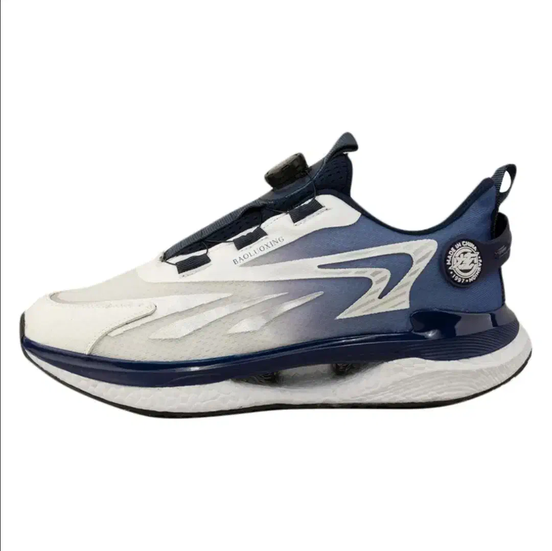 کتونی سایز۳۸|کیف، کفش، کمربند|شاهین‌شهر, شهرک میلاد|دیوار