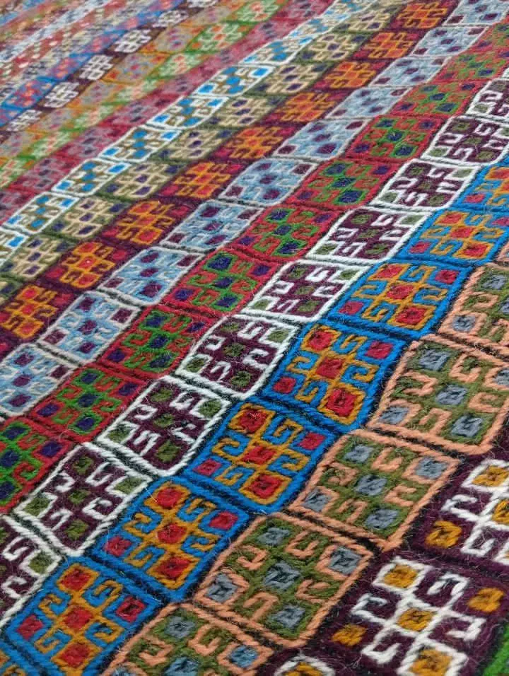 فرشینه|گلیم، جاجیم، گبه|فاروج, |دیوار