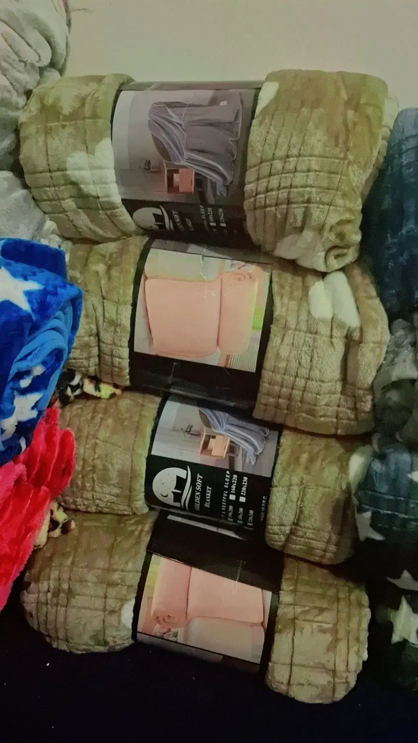 پتو یک نفره  ودونفره|رختخواب، بالش، پتو|مرودشت, ابوذر شمالی|دیوار