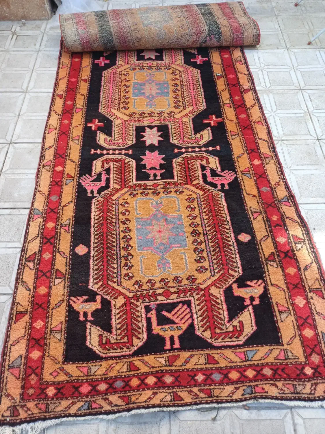 فرش دستبافت قدیمی|فرش|اردبیل, |دیوار